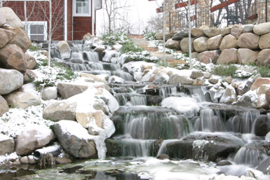 Image: The Reichl waterfall in winter.